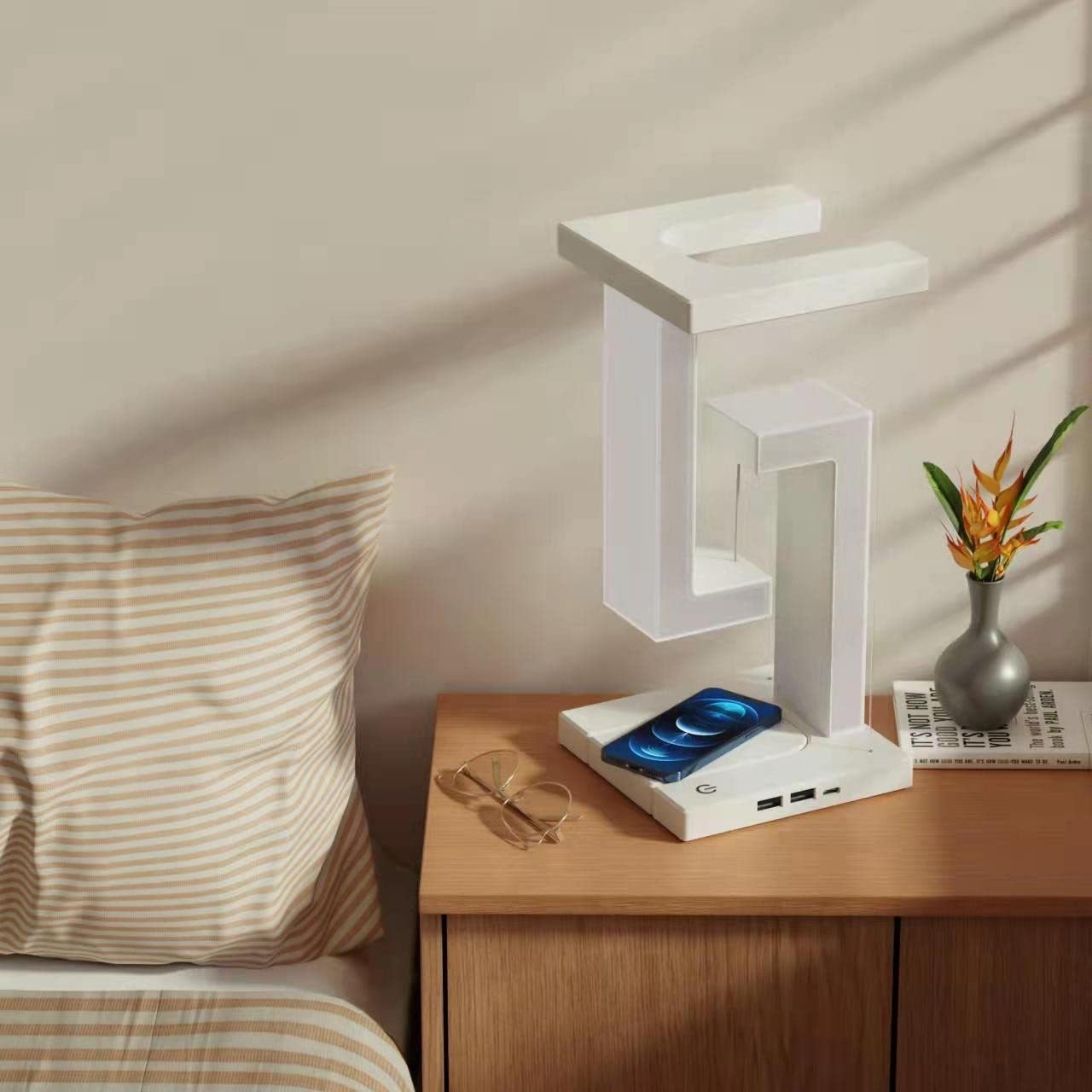 lampe de table suspendue design -avec chargeur smartphone sans fil – Image 8
